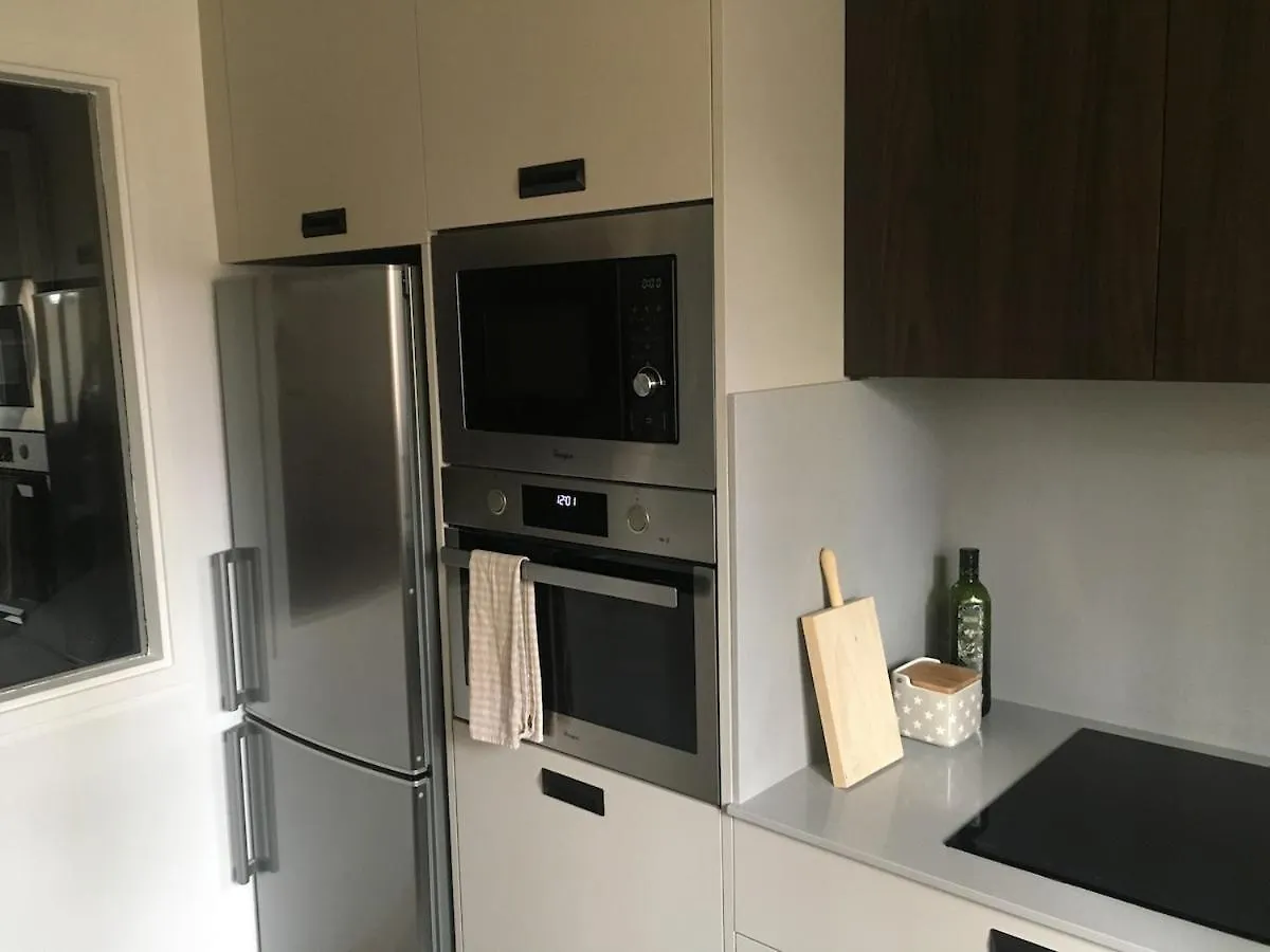 Apartamento Centrico Y Acogedor レイオア 0*,